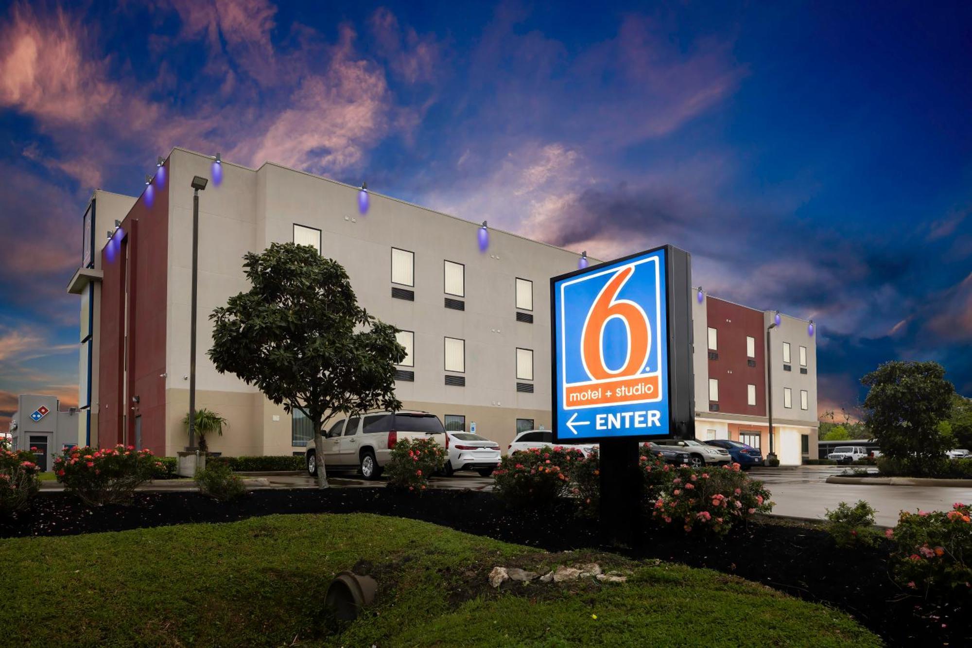 Motel 6 Texas City I-45 מראה חיצוני תמונה