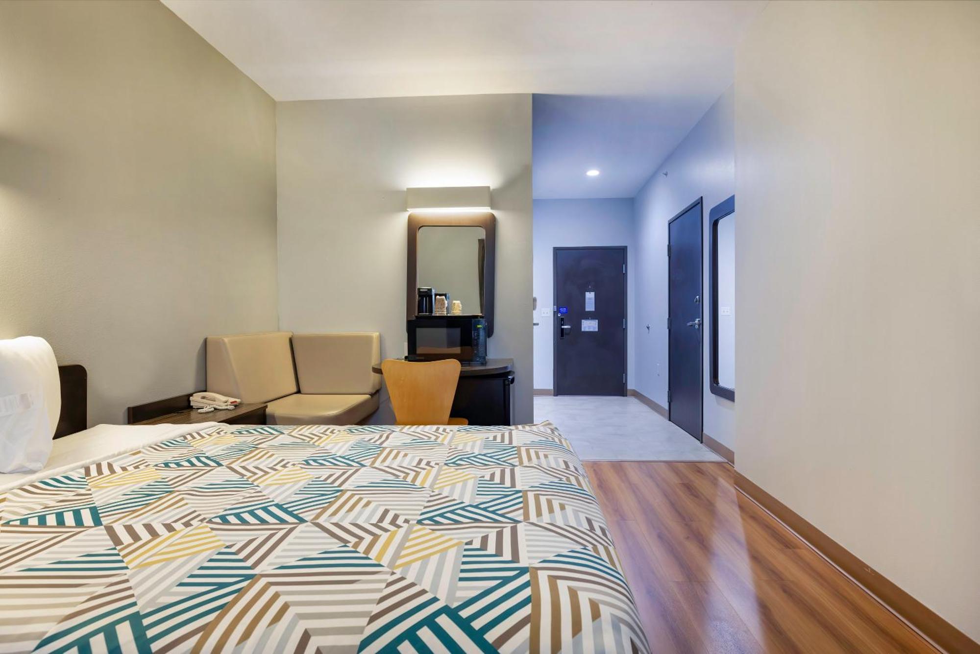 Motel 6 Texas City I-45 מראה חיצוני תמונה